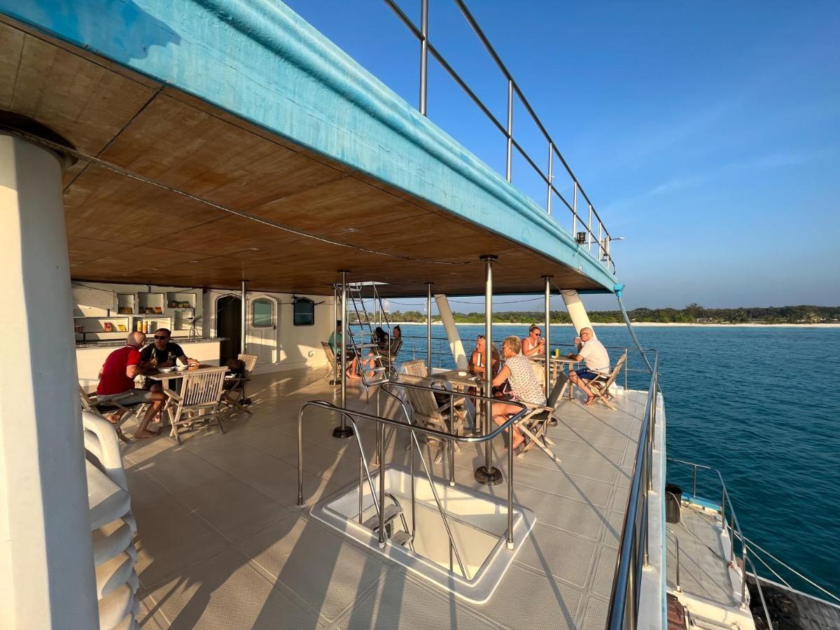 The Barefoot Eco Hotel Hanimaadhoo Island Luaran gambar