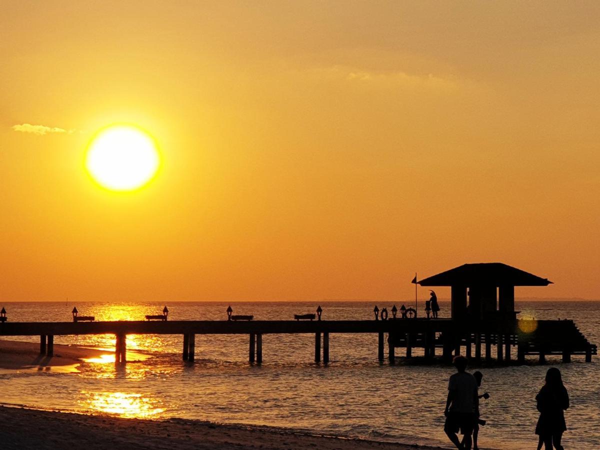 The Barefoot Eco Hotel Hanimaadhoo Island Luaran gambar